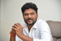 Parasuram interview Photos (SarkaruVaariPaata director)